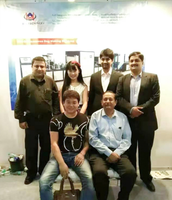 معرض الهند لشركة آلة ختم حلقة المقبض